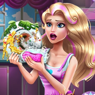 Игра Элли Моет Посуду